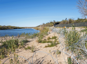 Biden admin demands Texas give Border Patrol access to key park at center of border dispute