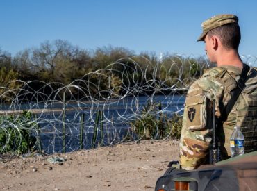 Critics bash SCOTUS decision allowing feds to cut razor Texas installed to stem illegal border crossings