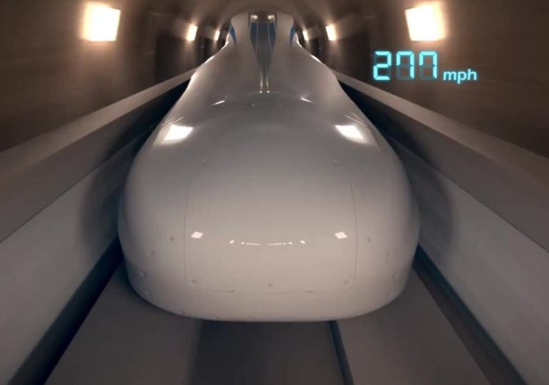 China sets world record for fastest hyperloop train