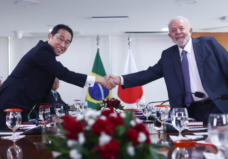 Brazil's Lula invites Japan's prime minister to eat his country's meat, and become a believer