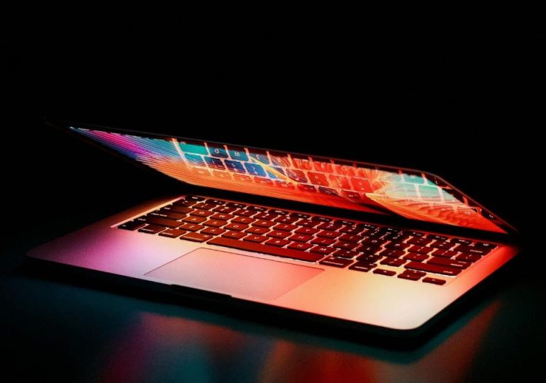 Mac and MacBook hit with 'Cuckoo' malware stealing sensitive data