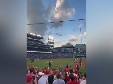 Congressional Baseball Game descends into chaos after protesters storm field