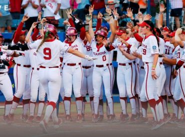 Texas vs. Oklahoma softball live score, updates, highlights from Game 2 of 2024 Women's College World Series