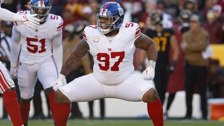 'Hard Knocks' reveals Giants star tried recruiting college teammate in free agency