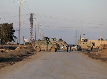 ISIS fighters break free from Syrian jail amid chaotic government handover