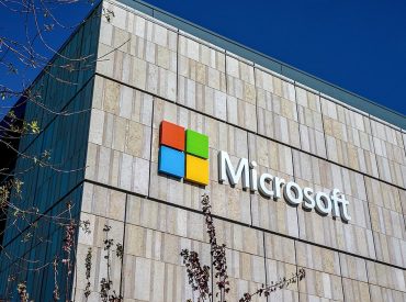 Microsoft crosses privacy line few expected