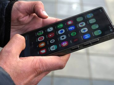 Android fixes 129 security flaws in major phone update