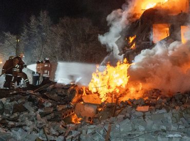 Russian missile strike kills 10 in Ukraine as Trump says 'hatred' between countries complicating peace deal